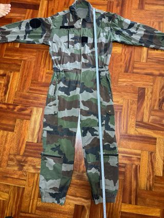 Mono militar ignifugo camuflaje