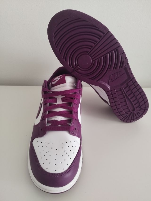 Nike Dunk bajas -moradas y blancas