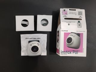 Instax Pal - Cámara Fujifilm Verde