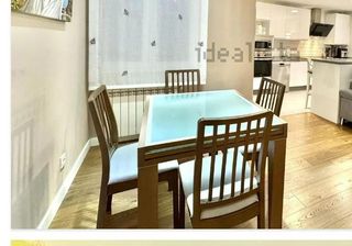 Mesa salón extensible + 4 sillas