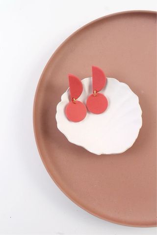Pendientes rojos coral