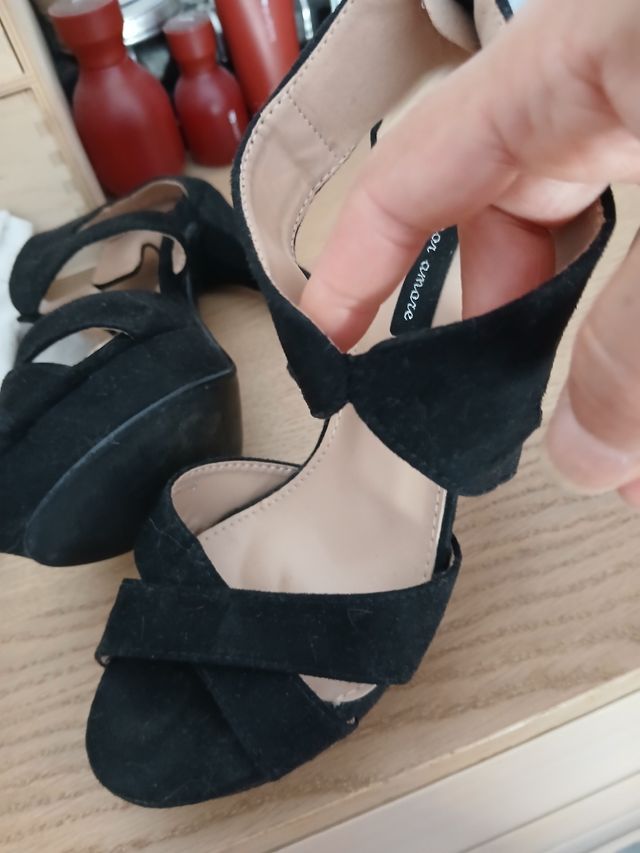Sandalias tacón negras plataforma