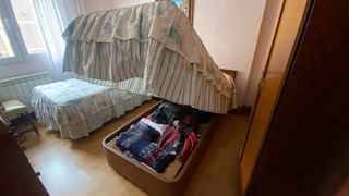 2 camas 90cm - Cómodas y en buen estado con canape