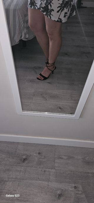 Sandalias negras tiras Fosco 40