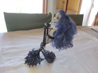 MUÑECA MONSTER HIGH SIRENA VON BOO