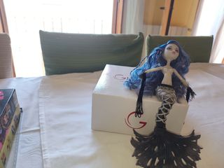 MUÑECA MONSTER HIGH SIRENA VON BOO