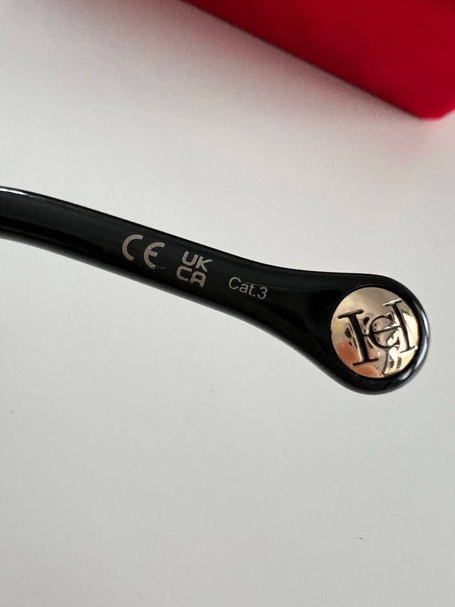 Gafas Carolina Herrera - Negras y Rosas