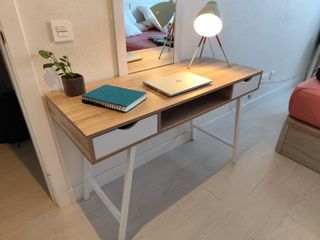 Escritorio Jysk nórdico madera blanco