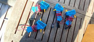 Scalextric: pistas, transformadores y mandos