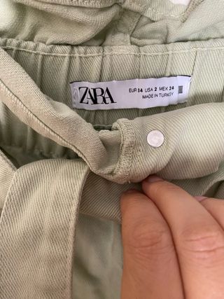 Bermudas Zara - Verde Oliva - Talla S