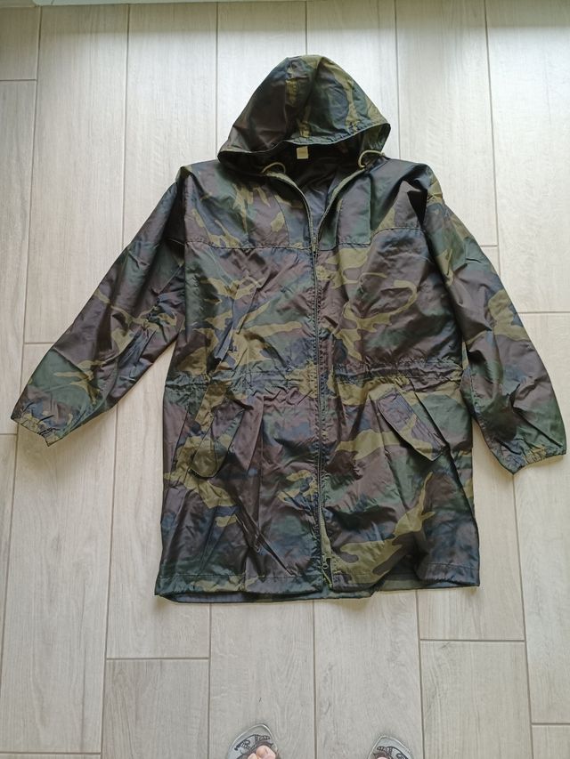 K-way mimetico con cappuccio