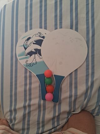 Raquetas playa + 4 pelotas