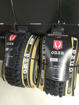 Coppia Gomme Onza Ibex 29x2.60