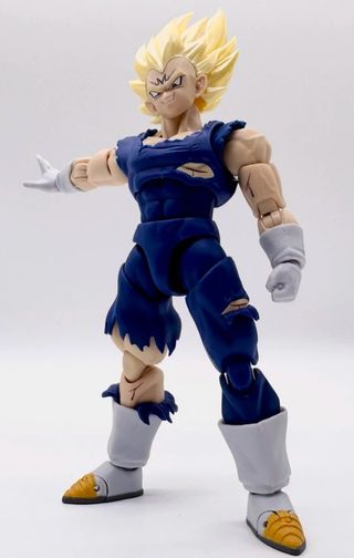 Majin Vegeta de Black Hole sh figuarts