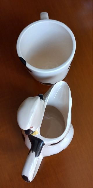 Juego taza y lechera vaca