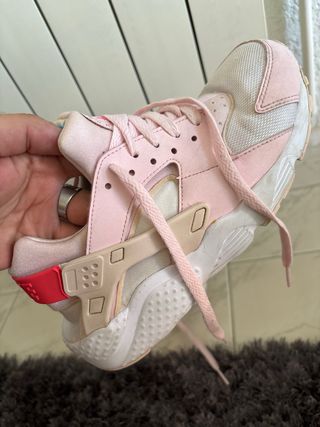 Nike Air Max Huarachi- Zapatillas Rosa