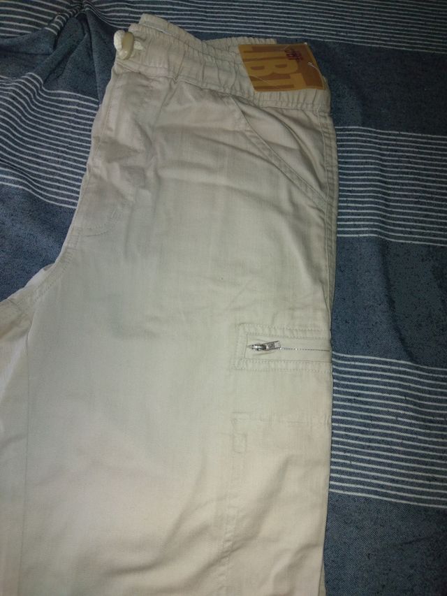 Pantalón niño talla 12 beige