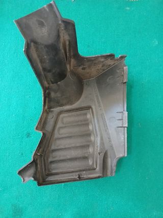Caja Fusibles Renault Kangoo