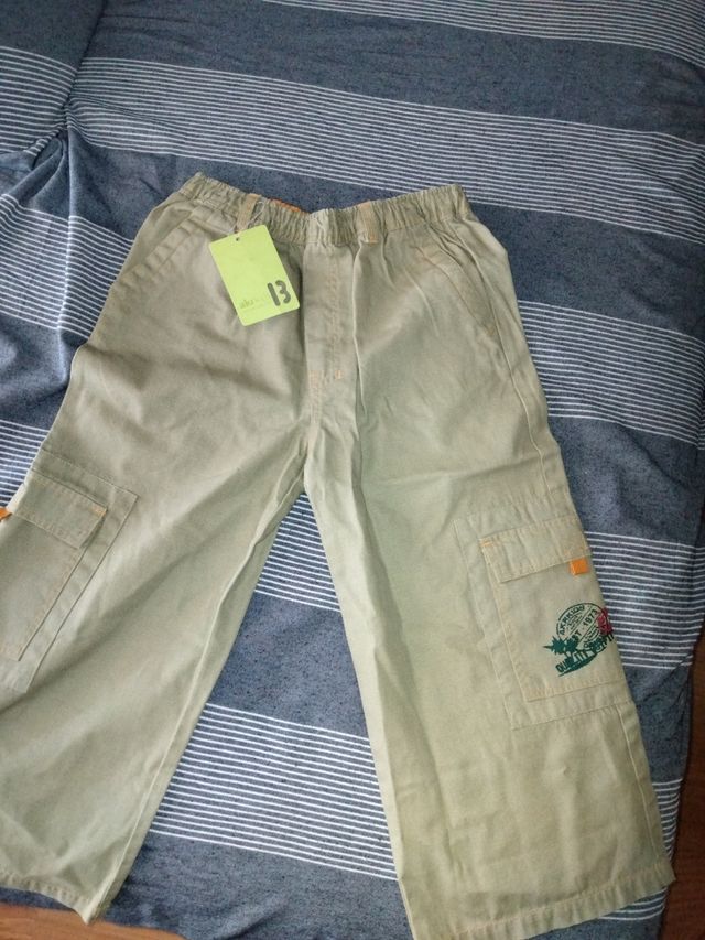 Pantalón corto niño talla 13