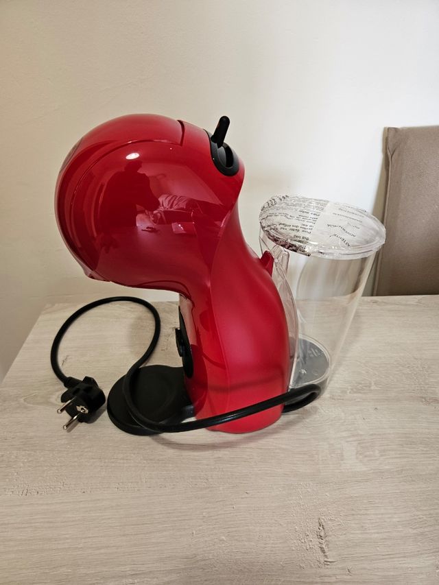 Cafetera De'Longhi roja