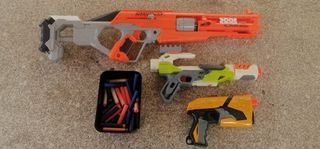 3 Pistolas Nerf