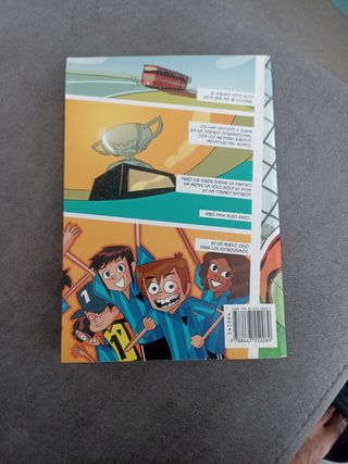 Los Futbolísimos 2: El misterio de los siete go...