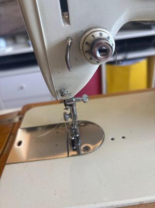 Máquina coser Singer Antigua