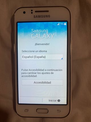 Samsung Galaxy J1 - Blanco/Beige
