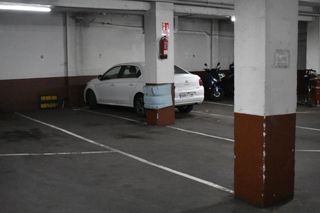 Plaza de Garaje en venta en el Pilar, Gorbea 52
