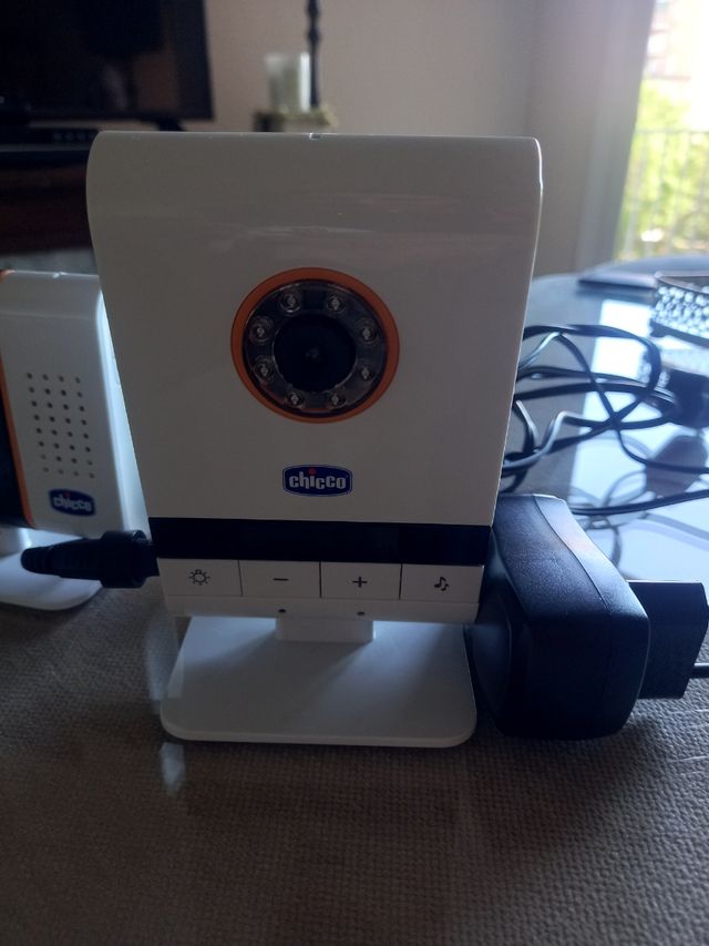 Vigilabebés Chicco con cámara