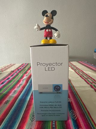 Proyector LED Oryx E0801