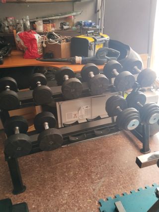 Mancuernas gimnasio completo  crossFit Todo 450€