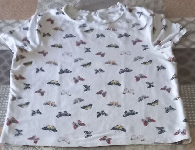 Maglietta m/m con motivo farfalle marca Scout