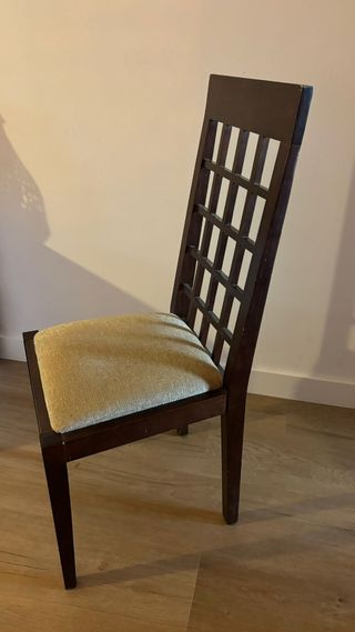 6  Sillas Comedor Madera 15€/unidad. No envios