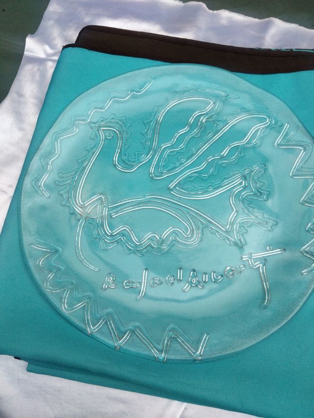 Plato cristal Rafael Alberti, diseñada en 1992.