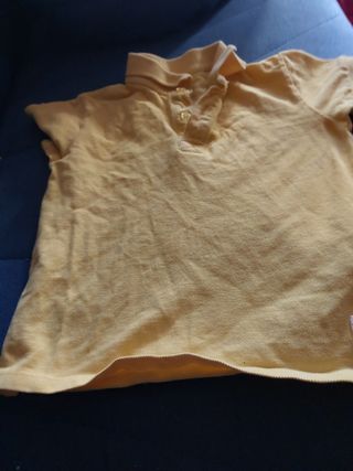 Polo amarilla niño
