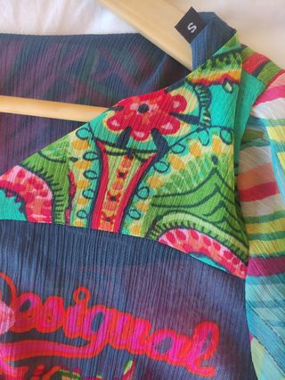 Blusa Desigual multicolor talla S