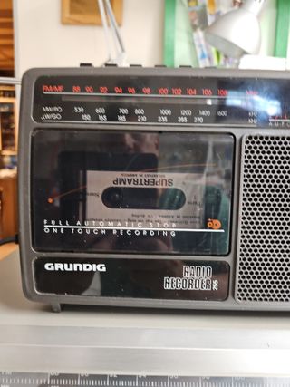 Radioregistratore Grundig 255 vintage