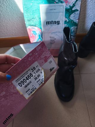 Botines negros tacón 39