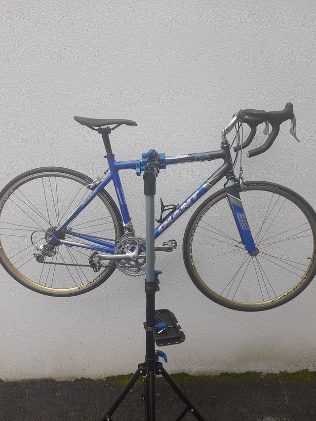Bicicleta carreras Giant TCR (once)
