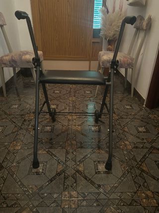 Andador con asiento