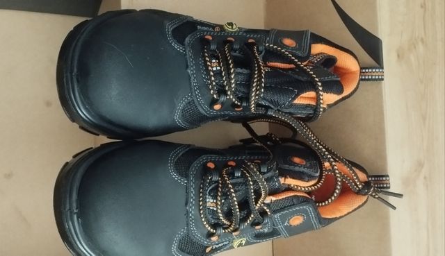 Calzado seguridad Trueno 38