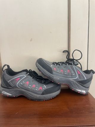 Zapatillas Redens montaña talla 36