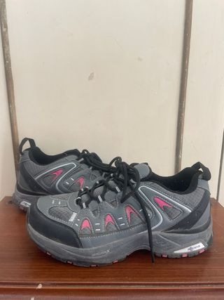 Zapatillas Redens montaña talla 36