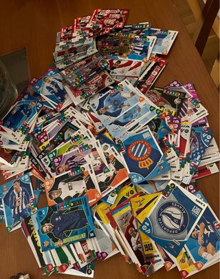 Cromos Liga 24/25: ¡Colecciona!