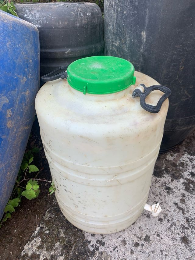 Bidones de 250L y mas