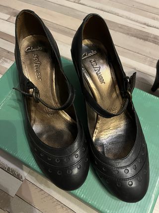 Zapatos Clarks Softwear negros