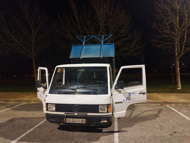 Mercedes-Benz MB 180 1990