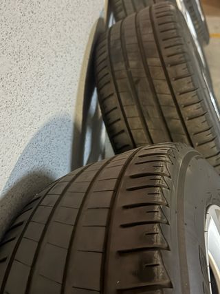 4 Ruedas de Audi A4