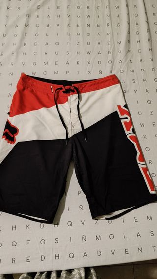 Bañadores Fox - Rojos y Negros